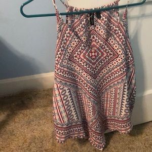 Excellent condition size L tank.